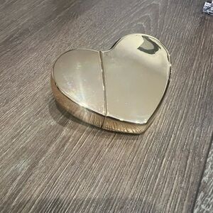 KKW Beauty Gold Hearts – One Size
